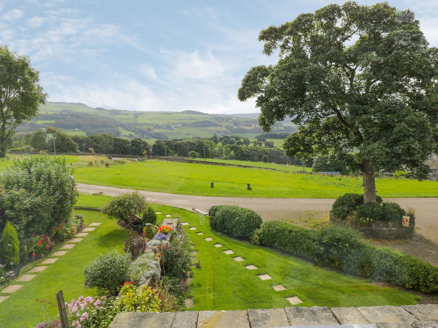 Upper Highlees Farm Villa Luddendenfoot Exterior photo